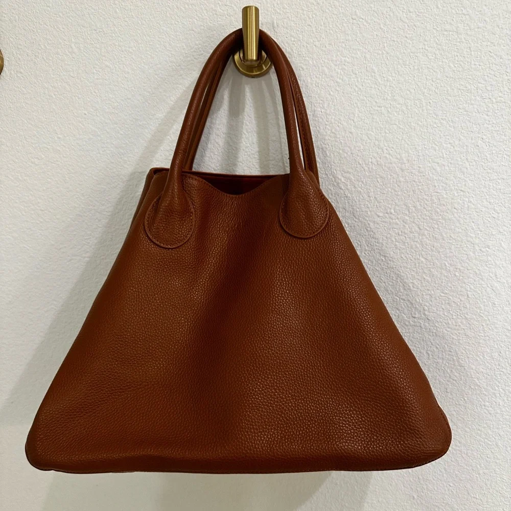 Beck Handbag - Picture 1 of 8
